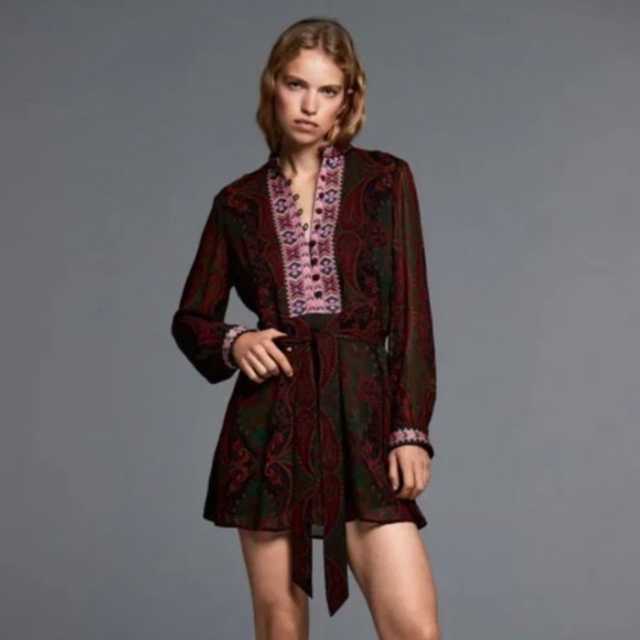 NWT Zara Dress with Jacquard Trims - Picture 2 of 11